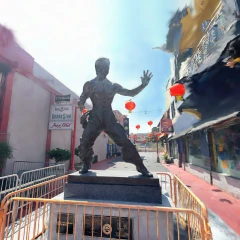 Bruce Lee Statue @ Chinatown - Los Angeles, CA