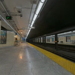 Toronto Subway Platform