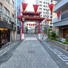 Kaiei Gate (South Gate of Nankinmachi), Kobe, Japan | 神戶 海栄門