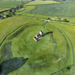Knowlton Church and Earthworks
