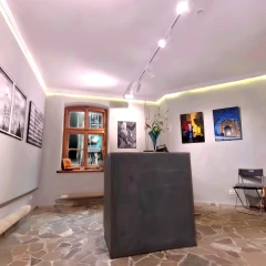 Galeria Areszt Sztuki in Olsztyn, Poland. Photography exibittion by Jarek Poliwko 