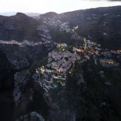 Eze