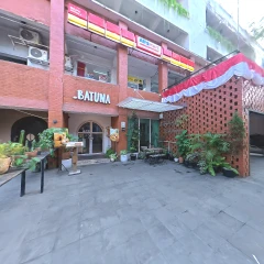 Batuna Exterior