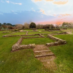 Roman Ruins (MK)