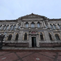 Insta360 X6
