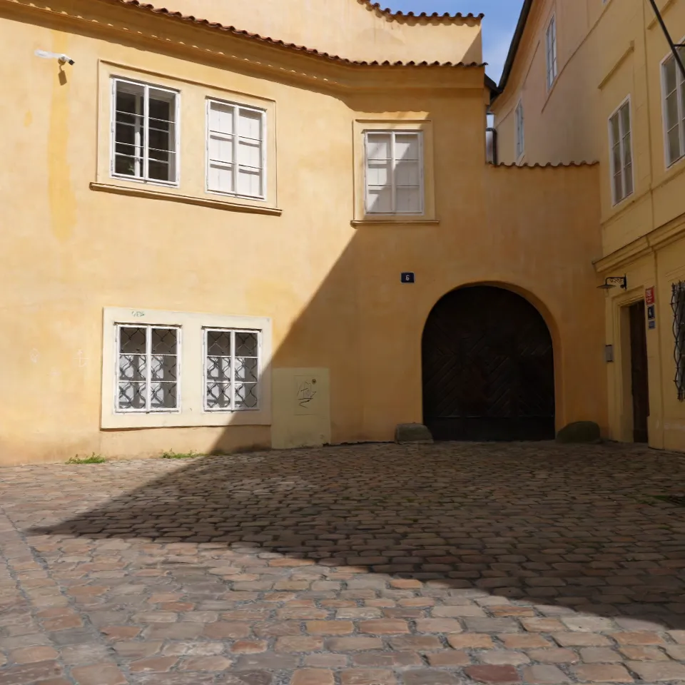 Prague alleyway