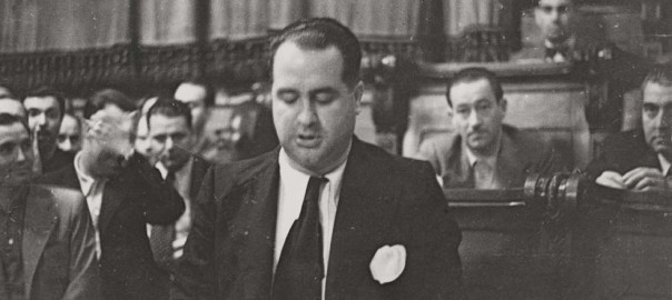 Hilari Salvadó, en la seva presa de possessió com a batlle de Barcelona, el 1937