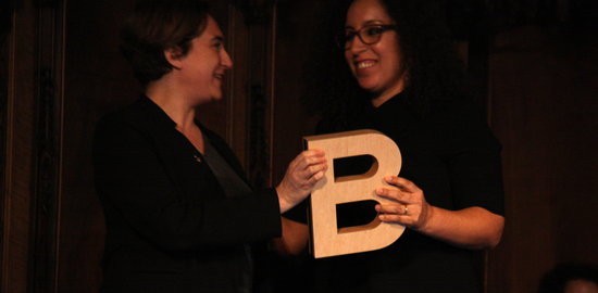 Najat El Hachmi rep el Premi Ciutat de Barcelona