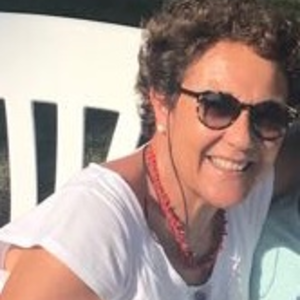Elena Esteban