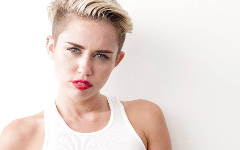 Miley Cyrus pansexual