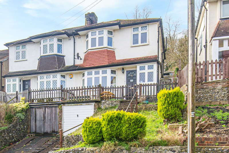 Properties for Sale in Purley, Peaks Hill Purley Surrey
