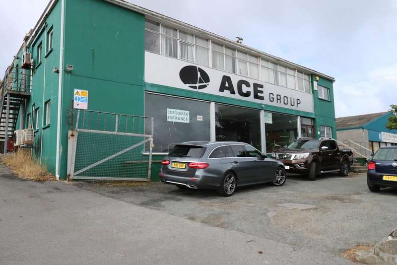 Properties for Sale in Newquay, Edgcumbe Gardens Newquay Cornwall