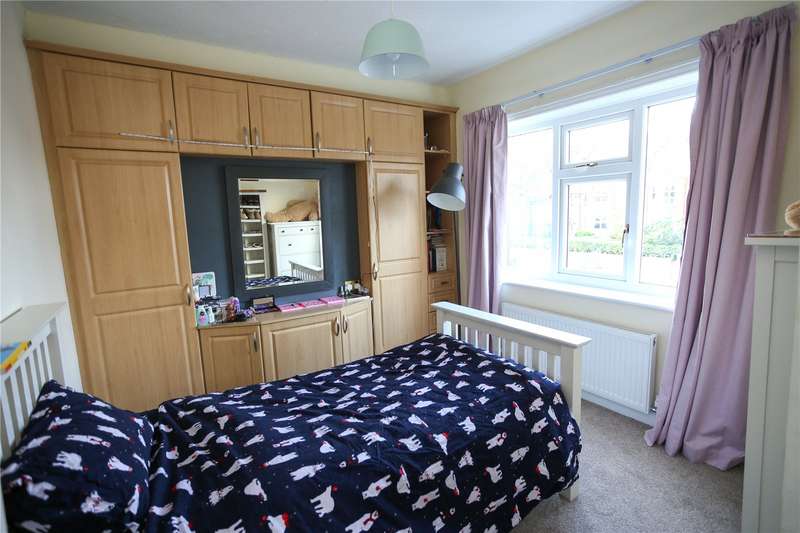 Property for Sale in Parrs Wood Road, Didsbury, Manchester, M20