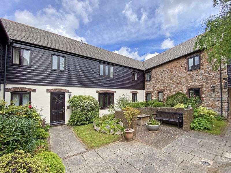 Property for Sale in Trafalgar Court, Exeter, Ex3