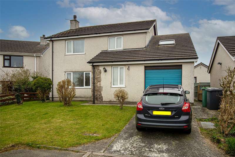 Property for Sale in Maes Derwydd, Llangefni, Anglesey, Ll77