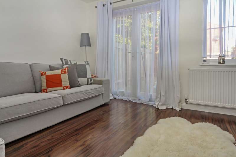 Property to rent in Eden Court, Peterlee, Horden, County Durham, Sr8