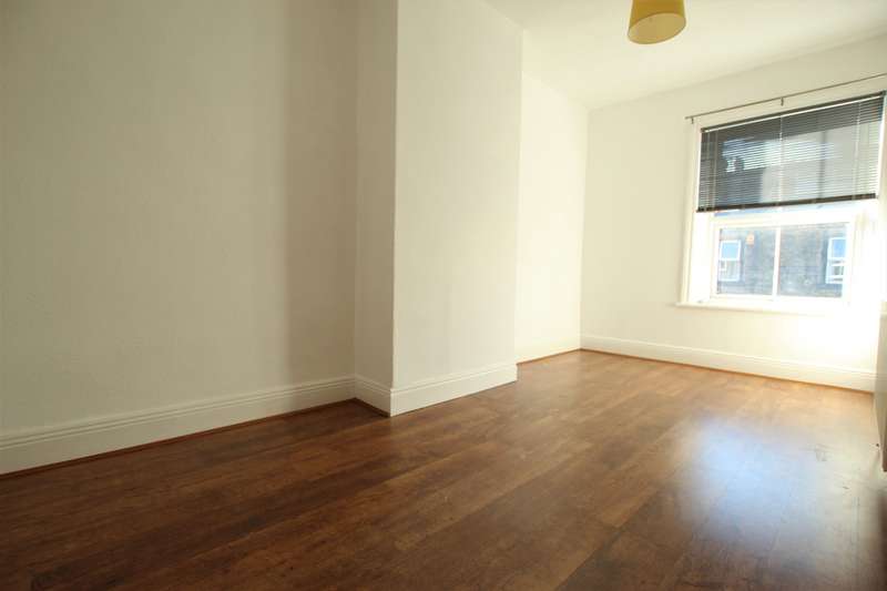 Property to rent in Zoar Street Morley, Ls27