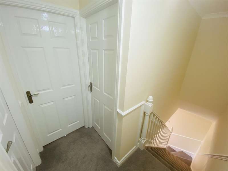 Property for Sale in Street, Snaith, Goole, Dn14