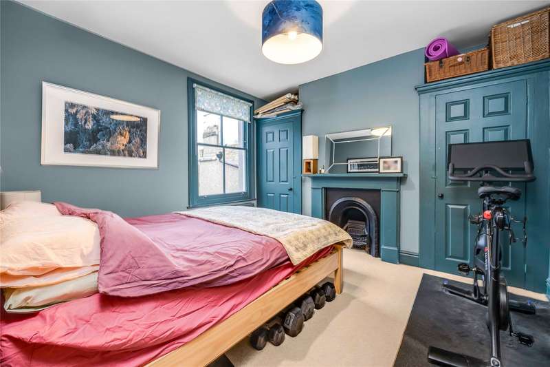 Property for Sale in Longley Road, Tooting, Sw17