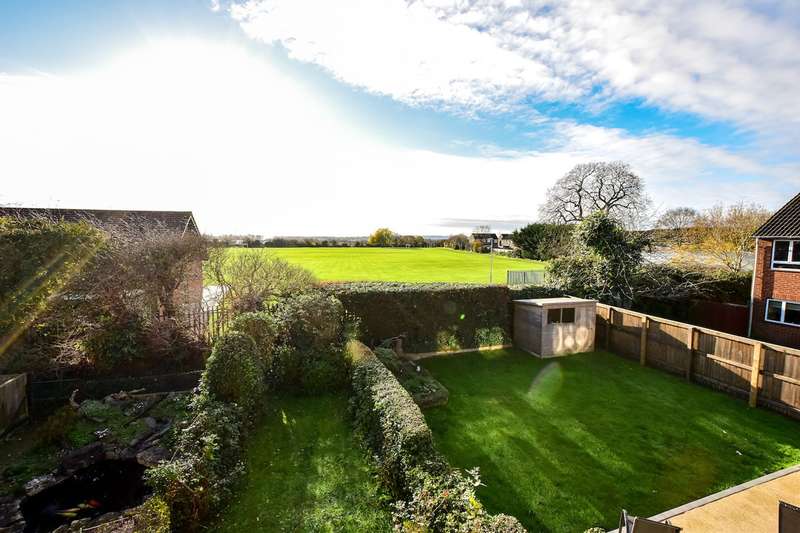 Properties for Sale in Iver, Richings Park Iver Buckinghamshire