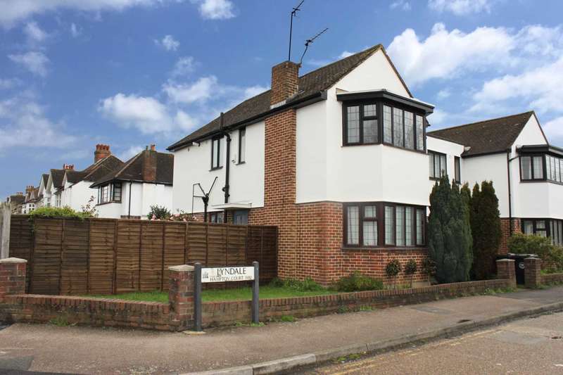 Properties for Sale in Kingston Upon Thames, Thames Ditton Surrey