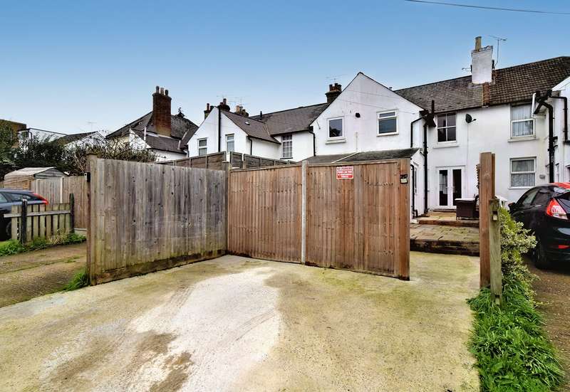 Property to rent in Queen Street, Ashford, Tn23