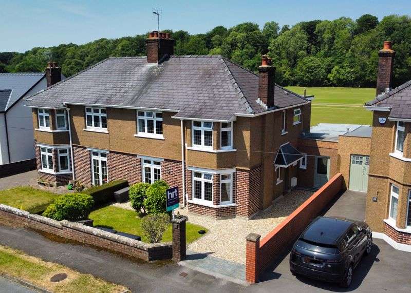 Property for Sale in Newbridge Gardens, Bridgend, Cf31