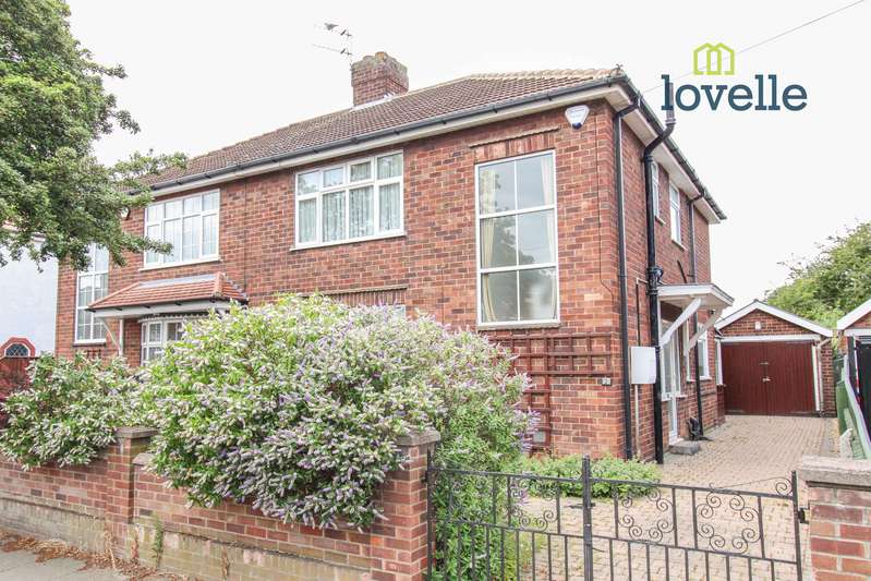 Properties for Sale in Grimsby, The Willows Grimsby South Humberside