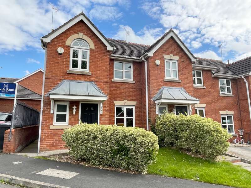 Properties for Sale in Middlewich, Kinderton Manor Middlewich Cheshire