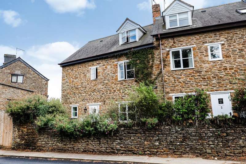 Property to rent in Main Road, Middleton Cheney, Ox17