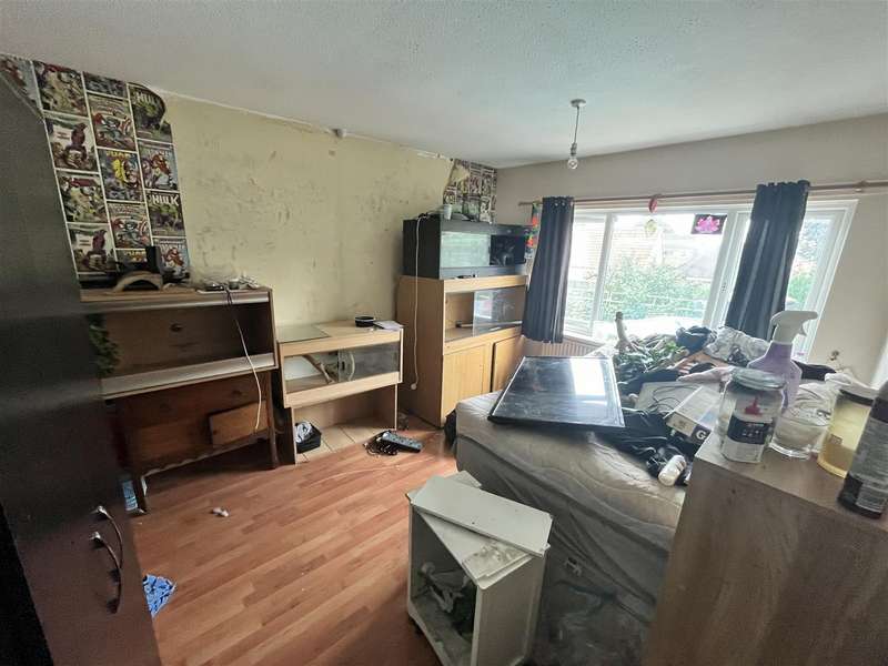 Property for Sale in Victoria Street, Ilkeston, De7