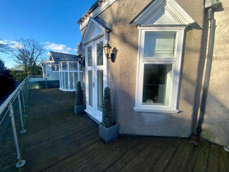 Property for Sale in Rose Hill, Northenden, M22