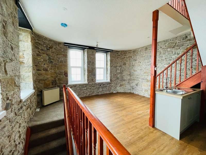 Property to rent in Penzance, Cornwall, Tr18