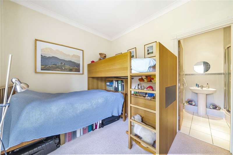 Property for Sale in Park Road, Woking, Surrey, Gu22