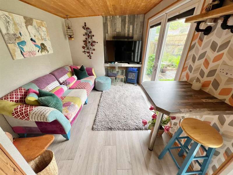 Property for Sale in Tregony, Truro, Cornwall, Tr2