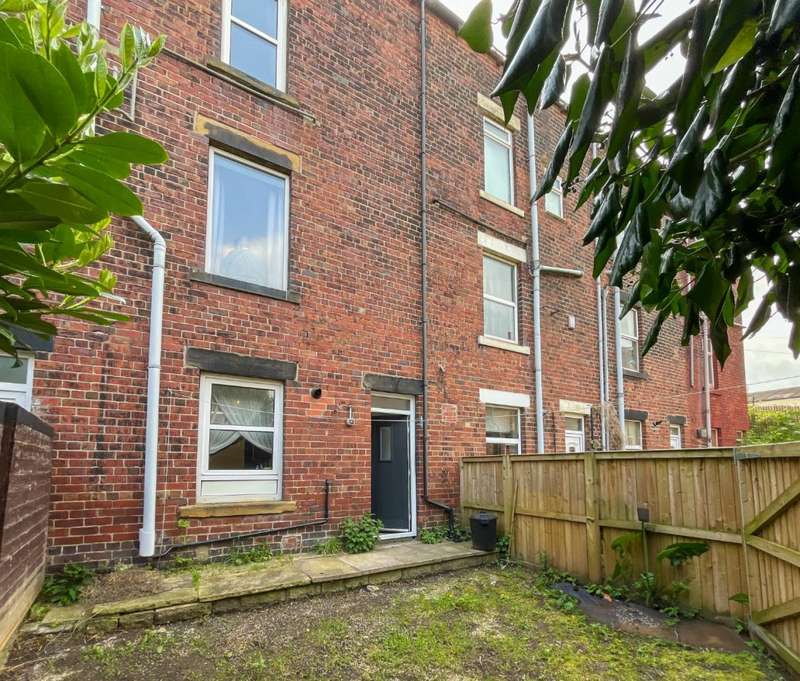 Property for Sale in Staincliffe Road, Dewsbury, Wf13