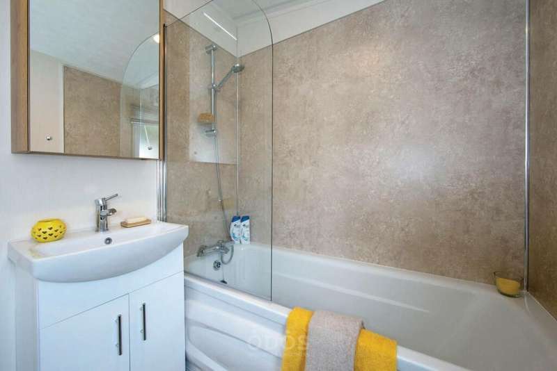 Property for Sale in Mill Lane, Hawksworth, Leeds, Ls20