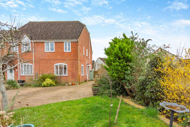 Properties for Sale in Devizes, Devizes Wiltshire