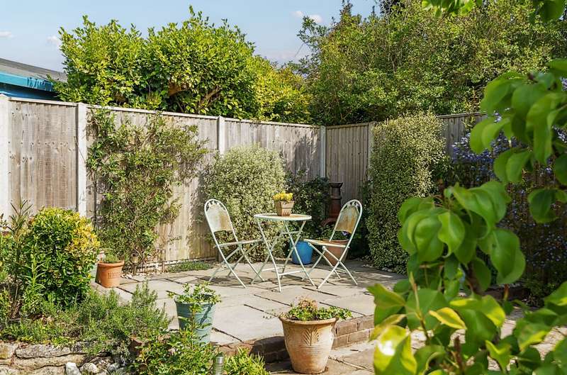 Property for Sale in Manor Way, Aldwick Bay Estate, Po21