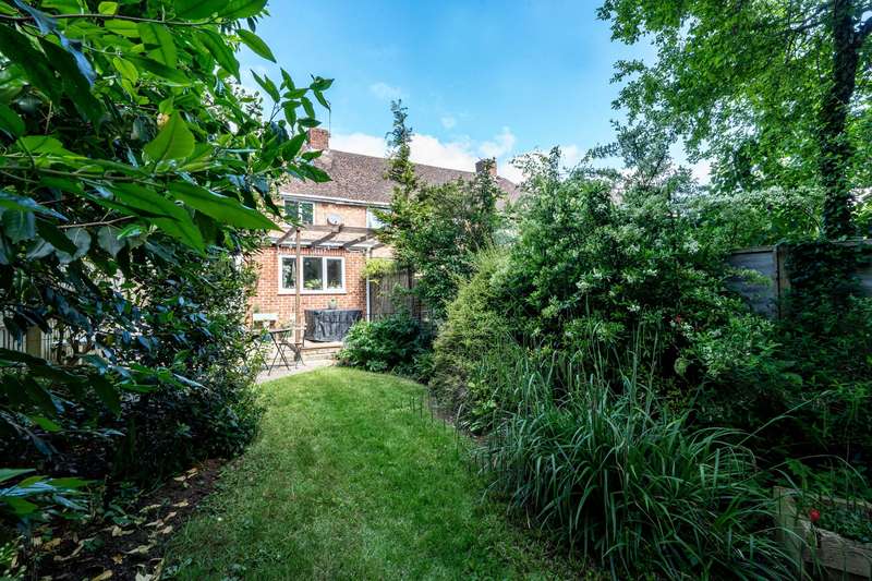 Property for Sale in Buckingham Crescent, Bicester, Ox26