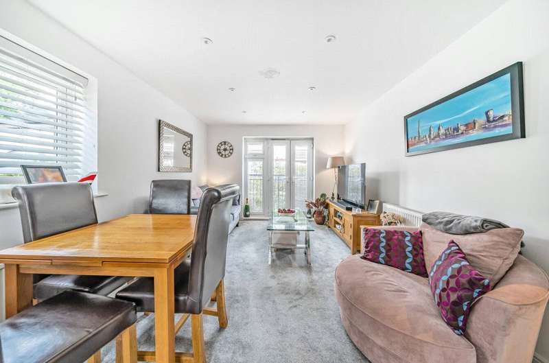 Property for Sale in Raynham Close, Burpham, Guildford, Surrey, Gu4