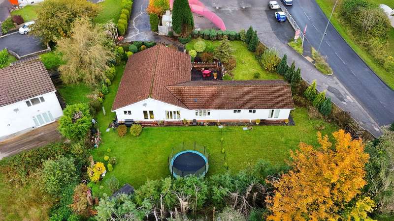 3 Bedrooms Bungalow for sale in Southfork, Nantybwch, Tredegar, NP22