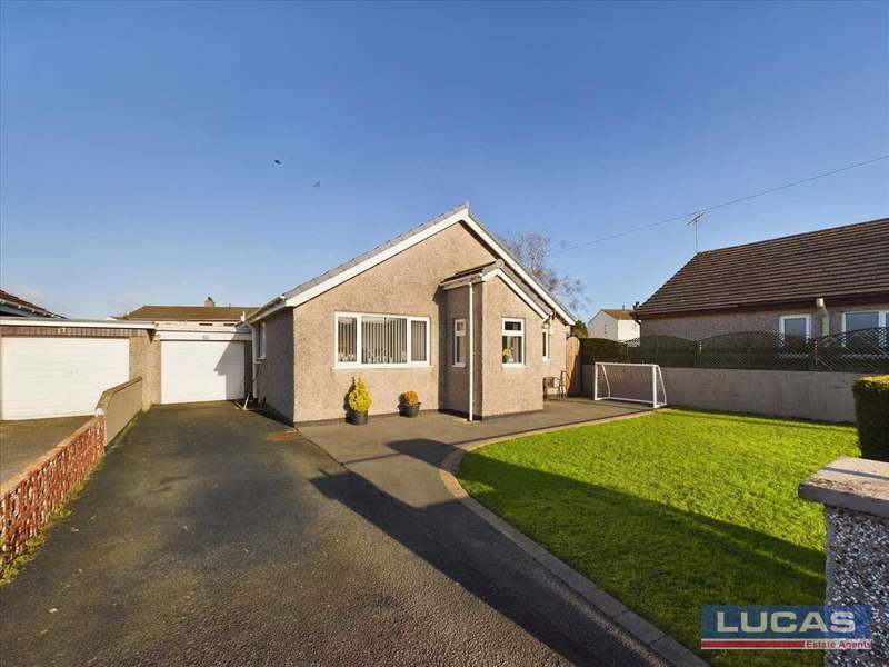 2 Bedrooms Detached Bungalow for sale in Garth Drive, Gaerwen,isle Of Anglesey, LL60
