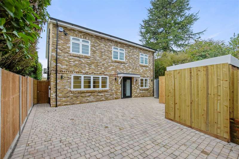 5 Bedrooms Detached House for sale in High Cross, Aldenham, Watford, WD25