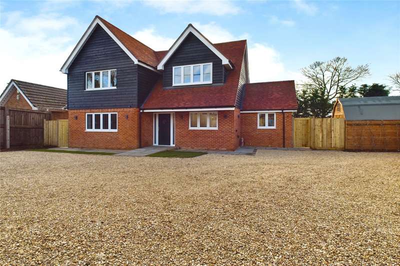 4 Bedrooms House for sale in Beech Lane, Woodcote, Reading, Oxfordshire, RG8
