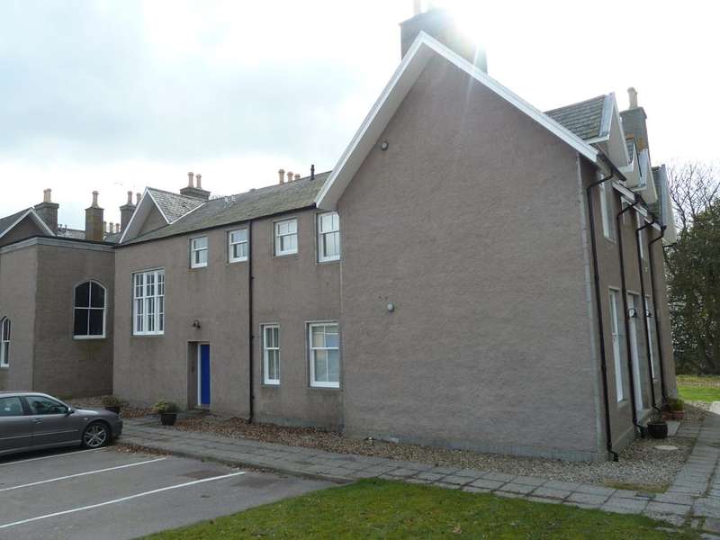 2 Bedrooms Flat for rent in Laurel Avenue, Danestone, AB22