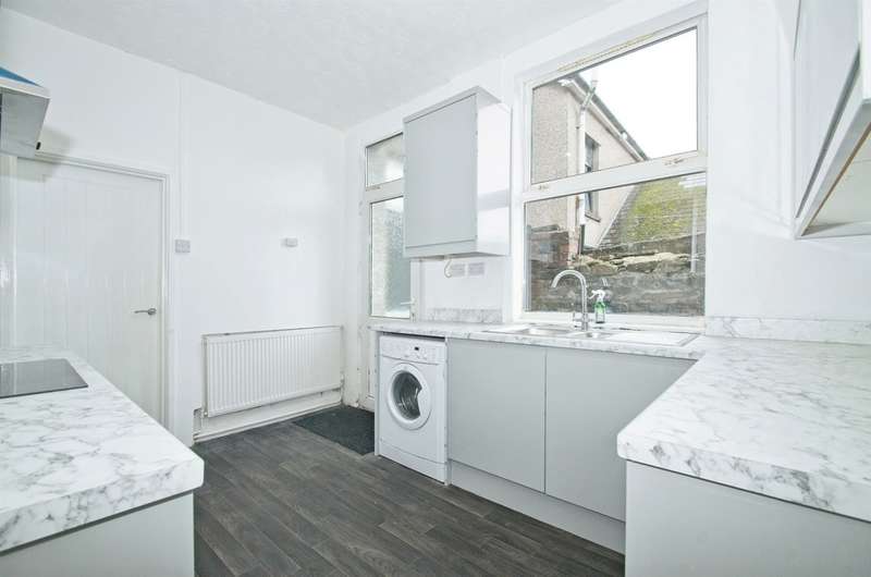 4 Bedrooms End Of Terrace House for sale in Richard Street, Maerdy, Ferndale, CF43