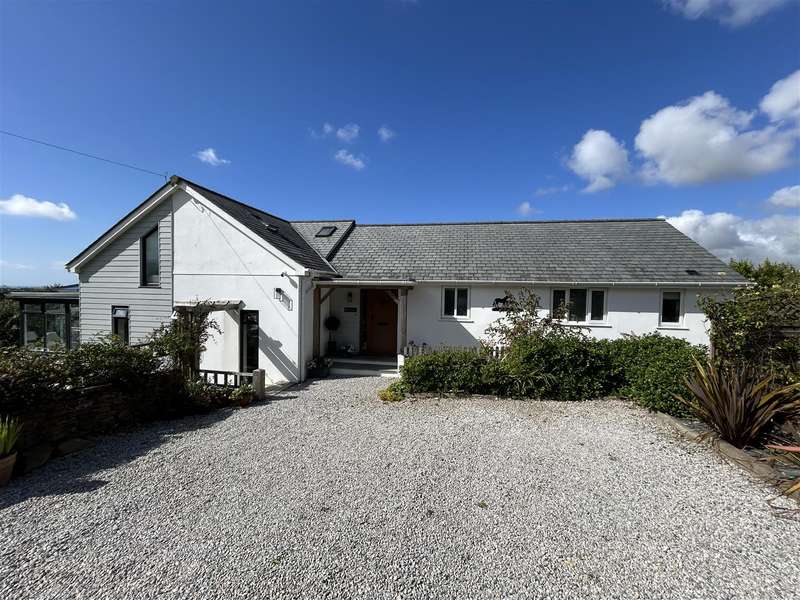 3 Bedrooms Detached House for sale in Quintrell Downs, Newquay, TR8