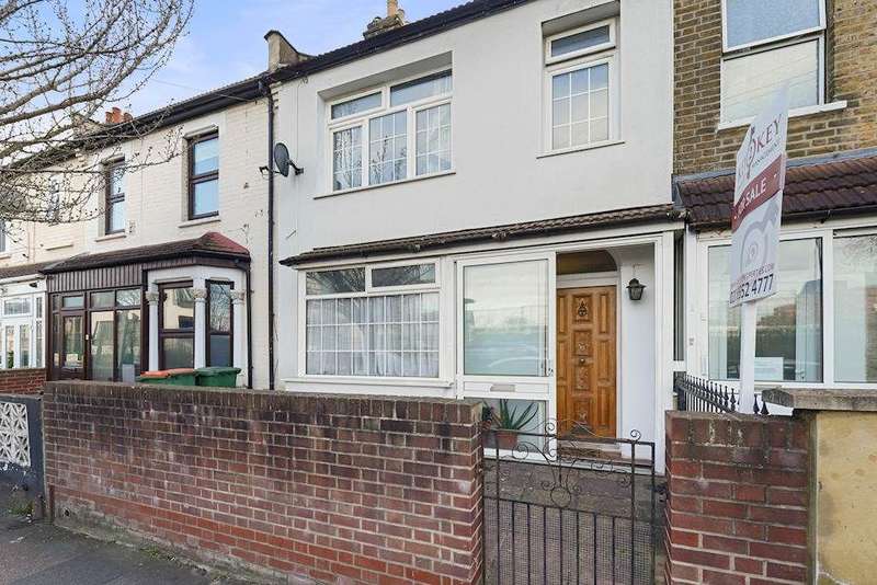 4 Bedrooms Terraced House for sale in Little Ilford Lane, Ilford, Greater London, E12