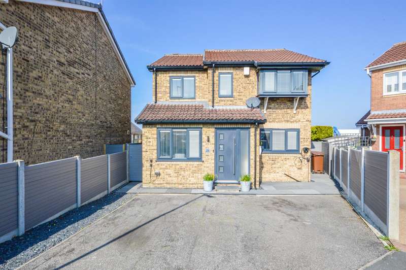 4 Bedrooms Detached House for sale in Hastings Court, Altofts, Normanton, WF6